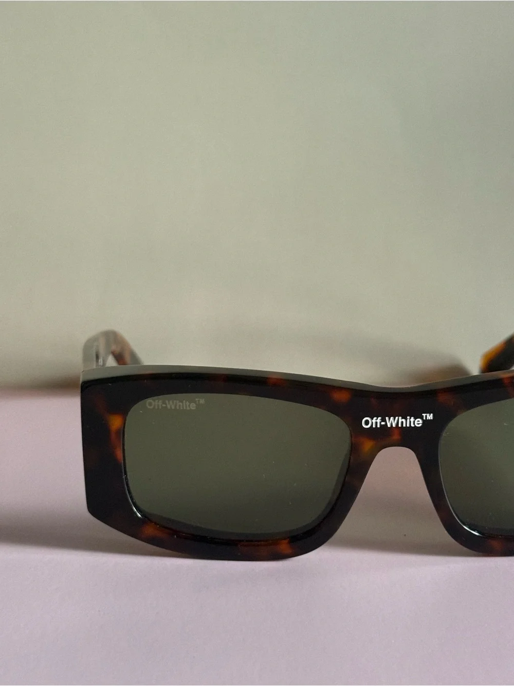 Off-White Rectangular Tortoiseshell Sunglasses with Green Lenses